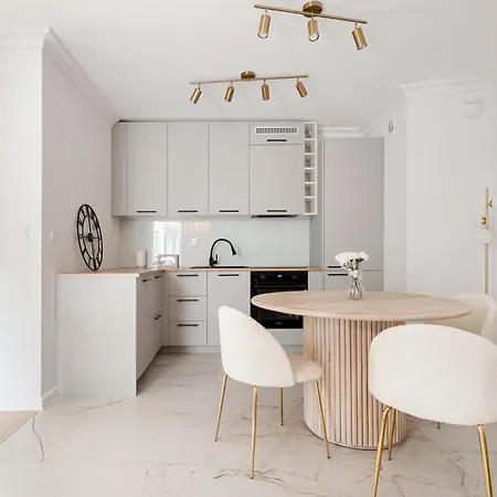 Energyapart Luxury Bath Apartment